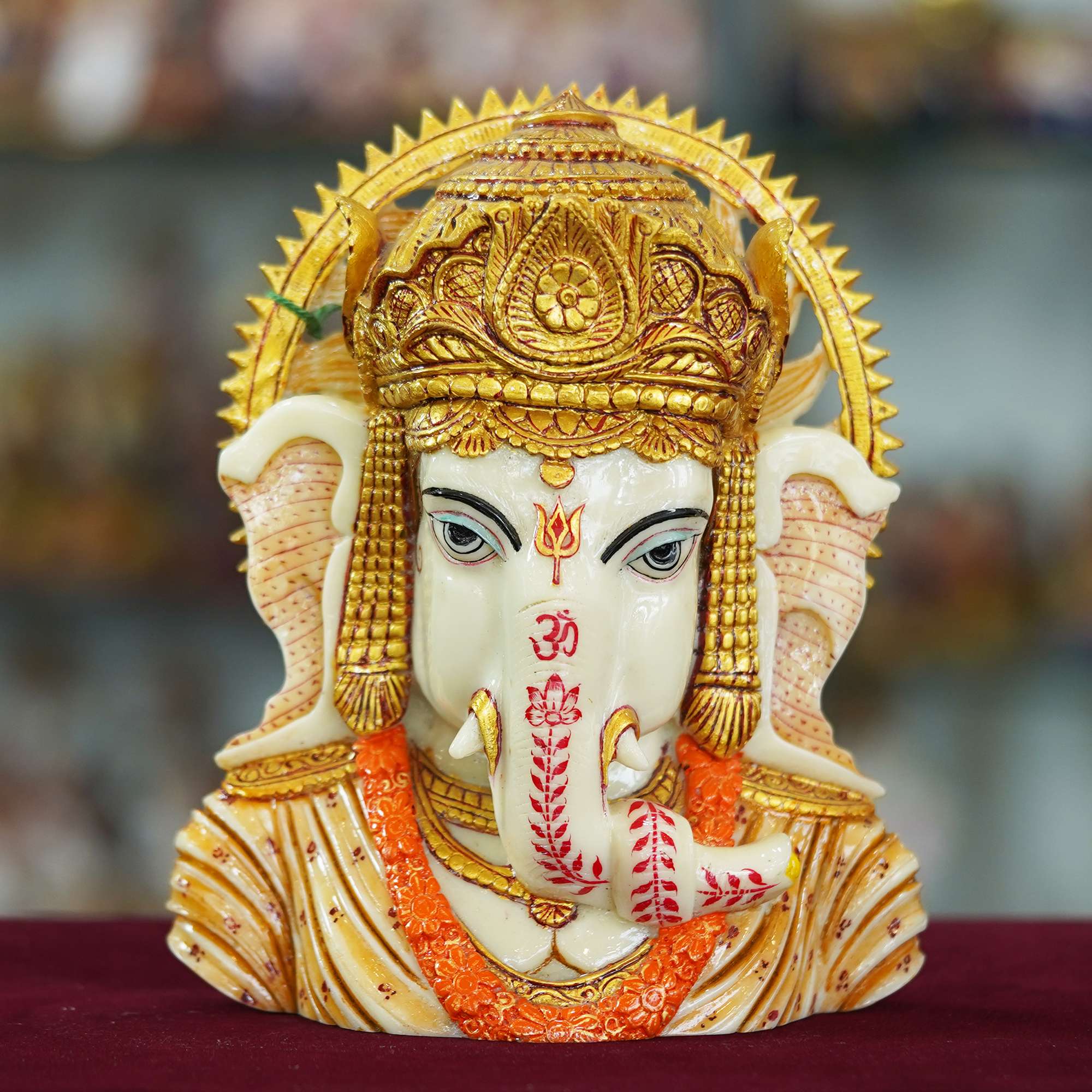 MARBLE STATUE