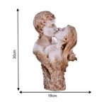 COUPLE STATUE