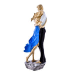 COUPLE STATUE